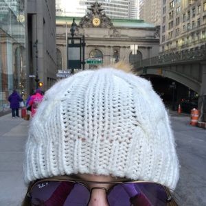 Meet your Posher, Rebecca